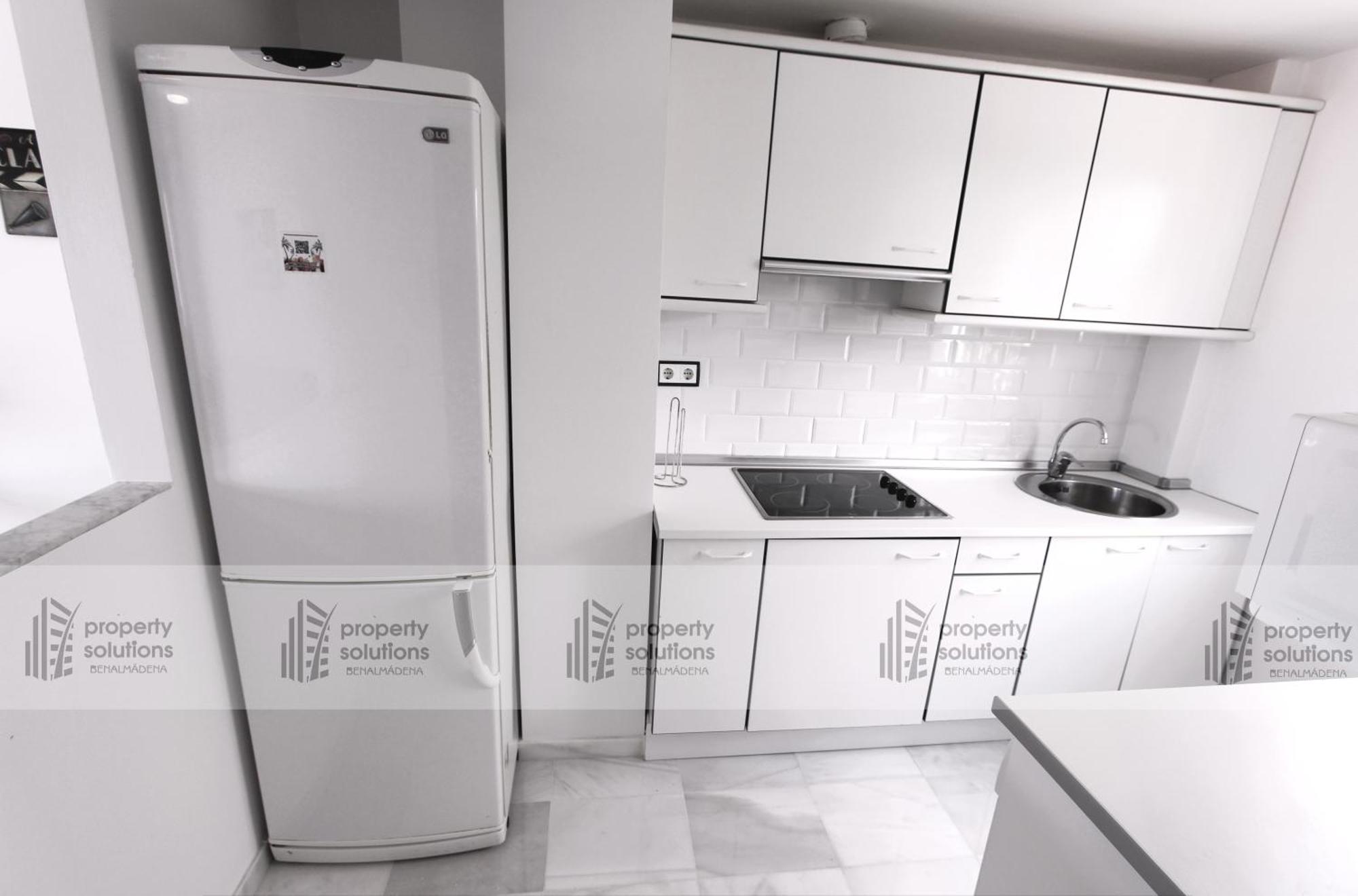 Apartamento Lomas De Mena, 21 - ático Con Vistas Al Mar - Piscina Y Barbacoa - Parking Gratis - Excelente Conexión Wifi *