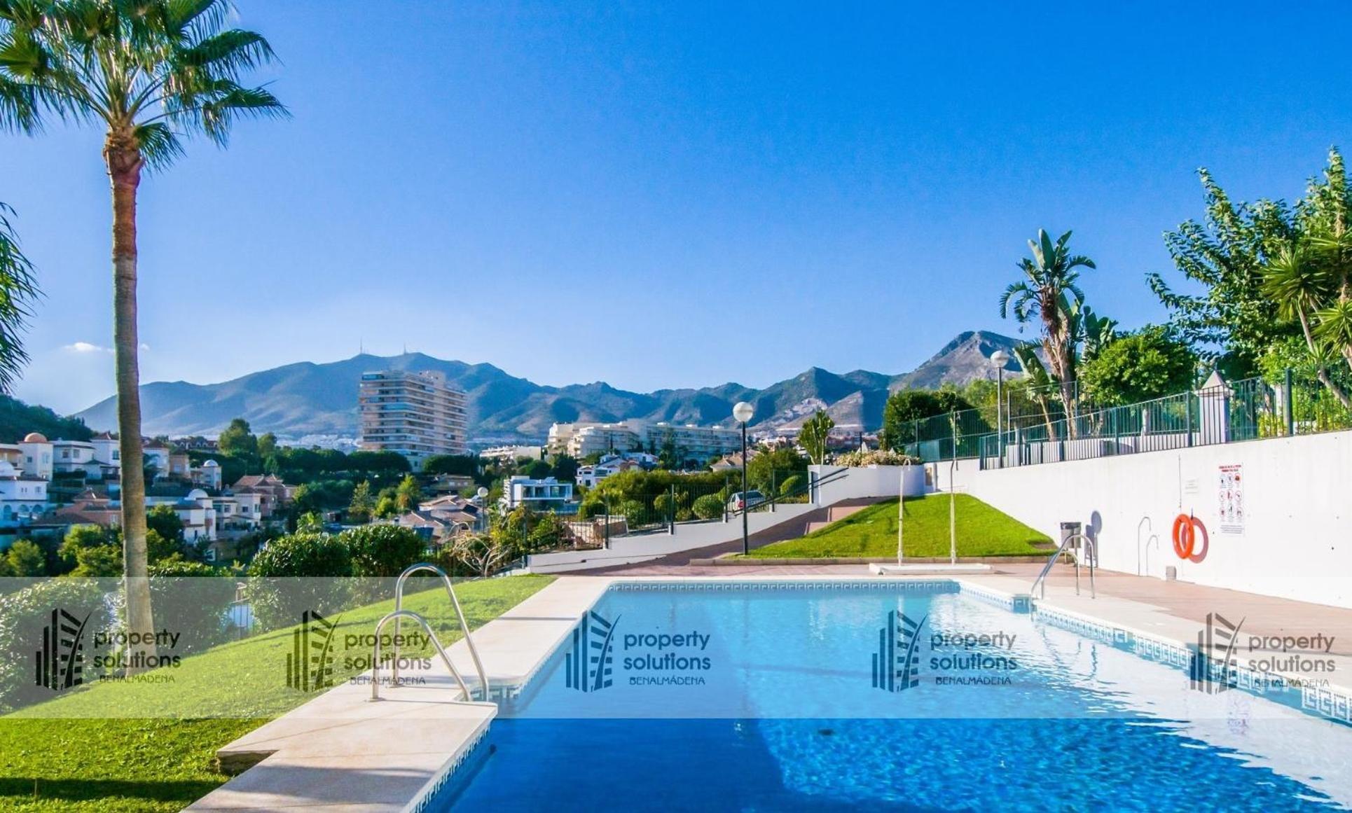 Lomas De Mena, 21 - Atico Con Vistas Al Mar - Piscina Y Barbacoa - Parking Gratis - Excelente Conexion Wifi Apartament Benalmádena