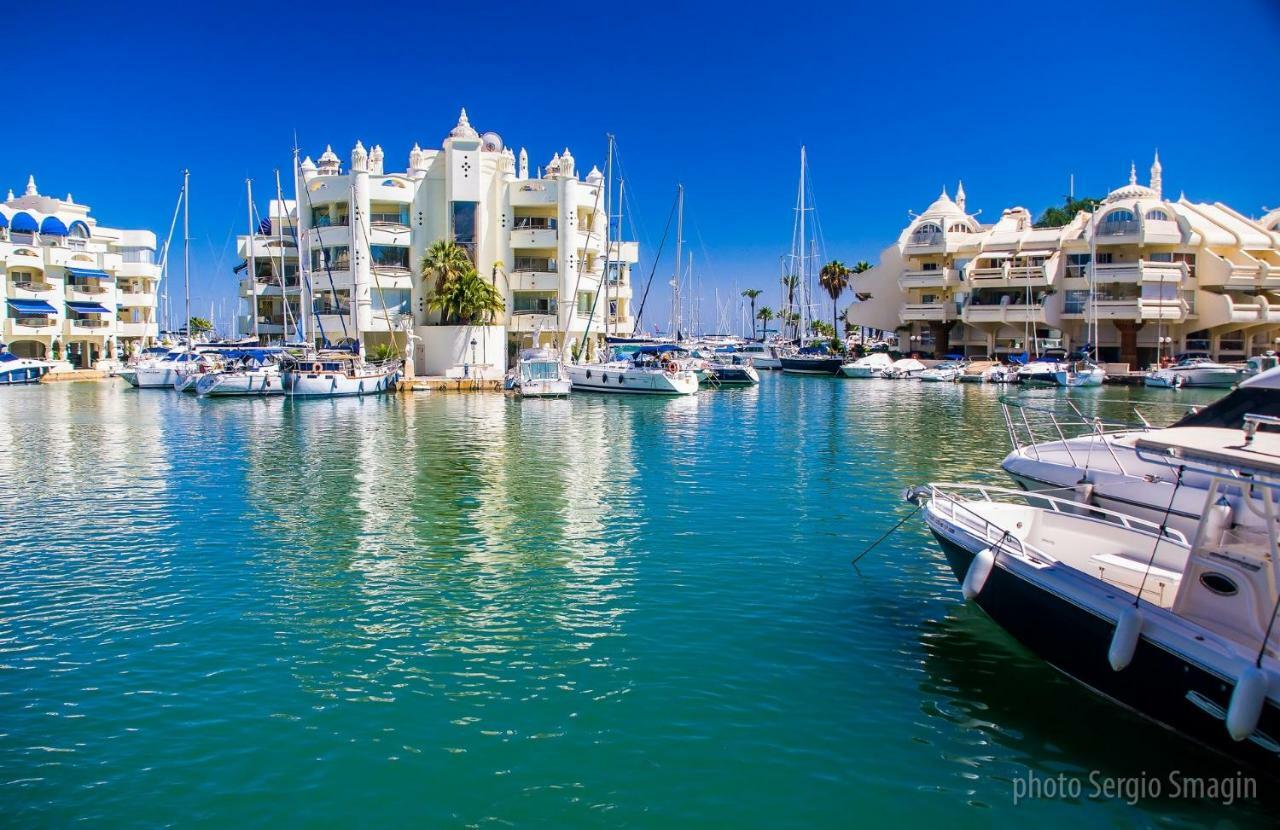 Lomas De Mena, 21 - ático Con Vistas Al Mar - Piscina Y Barbacoa - Parking Gratis - Excelente Conexión Wifi Apartamento Benalmádena