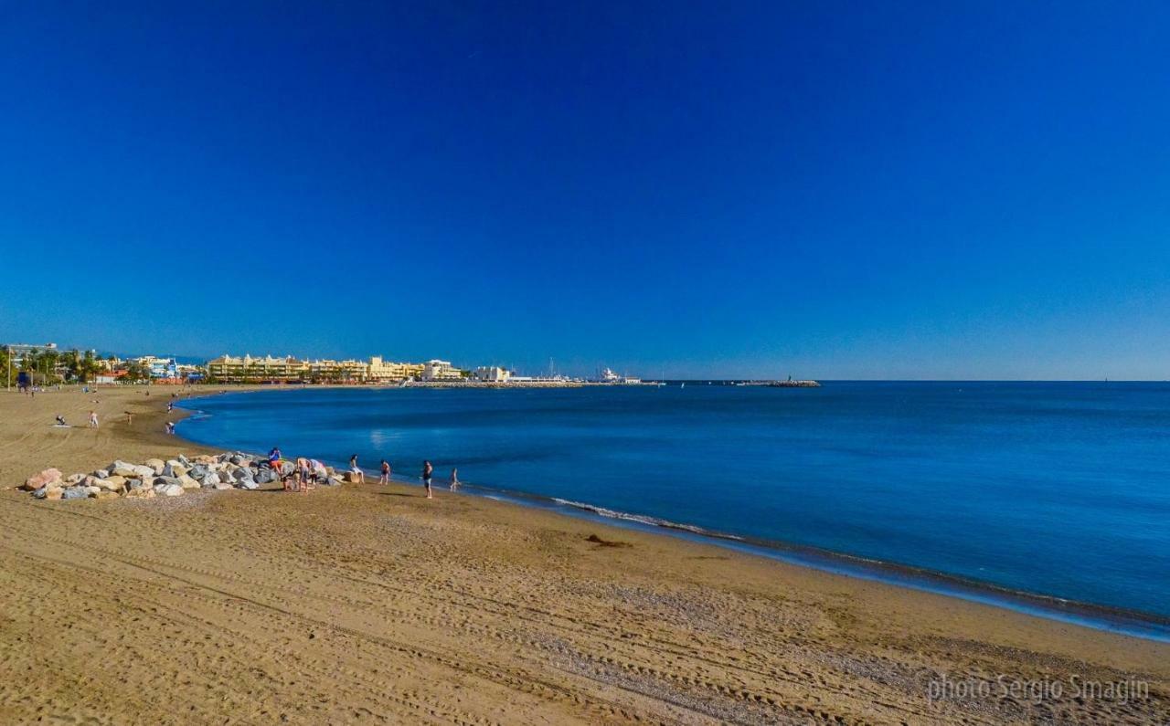 Lomas De Mena, 21 - Atico Con Vistas Al Mar - Piscina Y Barbacoa - Parking Gratis - Excelente Conexion Wifi Apartament *